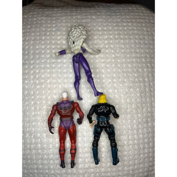Lot of 3 Vintage X-Men Marvel Action Figures 5" - Picture 5 of 5